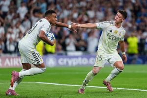 ريال مدريد يعود لصدارة الدوري بفوز 3-1 على فياريال ريال مدريد يعود لصدارة الدوري بفوز 3-1 على فياريال